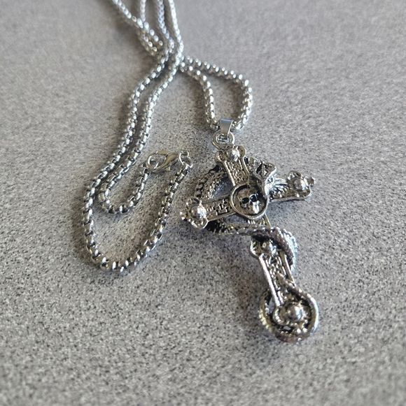 Vintage Dragon Skull Cross Mystical Punk Style Stainless Steel Pendant Necklace - Picture 9 of 13